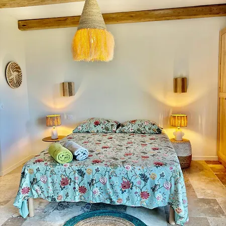 Neuf , Avec Kitchenette Dans Bergerie Moderne Vue Et Montagne Lejlighed